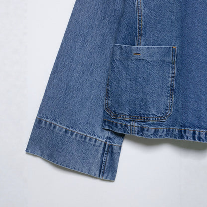 Women's Cropped Oversized Denim Jacket with Large Patch Pockets and Visible Button Placket EVA-US