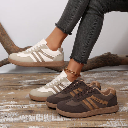 Women's sneakers in retro style with non-slip rubber sole