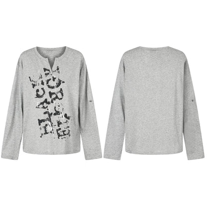 Women Casual Long Sleeve Shirt with Notch Neckline, Oversized Silhouette and Print Graphic EVA-US