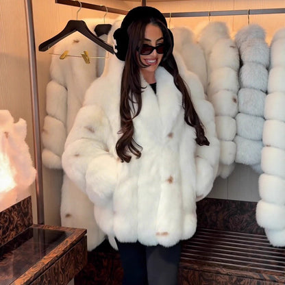 Women Short Cut Faux Fur Coat with Voluminous Teddy Effect EVA-US