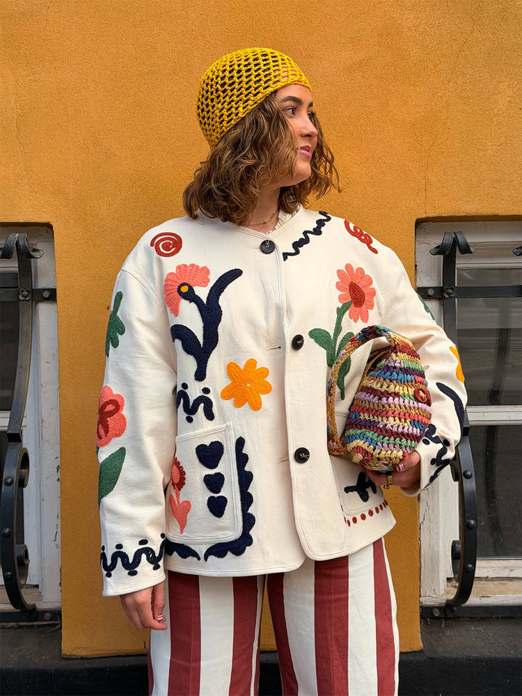 Women's embroidered boxy jacket with floral application and patch pockets EVA-US