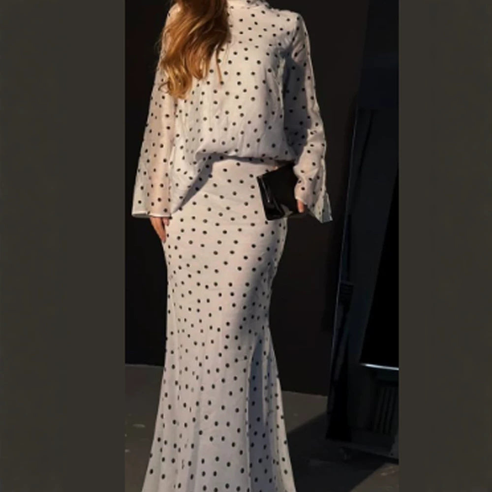 Women's maxi dress with figure-hugging mermaid silhouette and polka dot print EVA-US