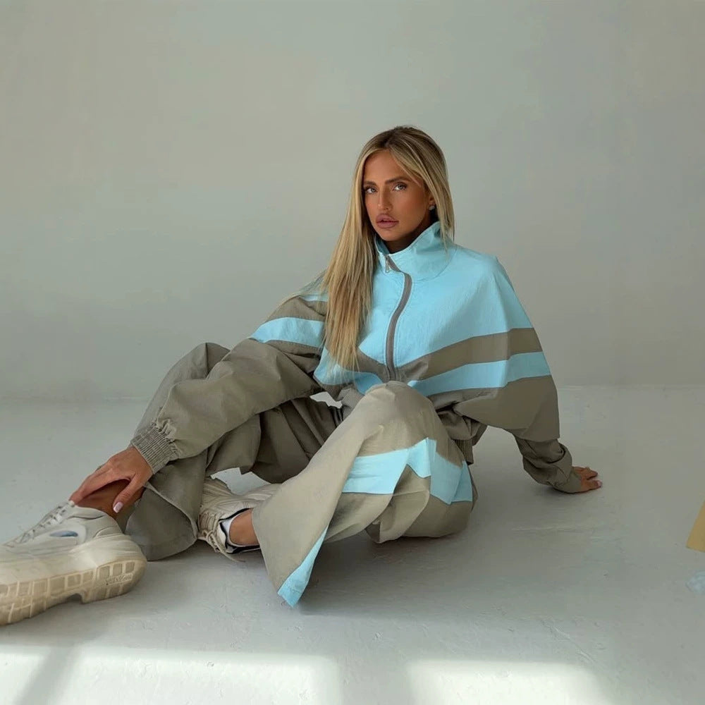 Women's Oversize Tracksuit Set with Stand Collar and Contrast Stripes EVA-US