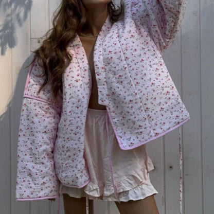 Women Padded Short Quilted Jacket with Floral Micro Print, Contrast Piping & Boxy Silhouette EVA-US