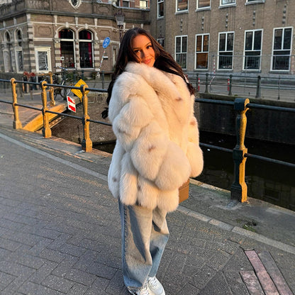 Women Short Cut Faux Fur Coat with Voluminous Teddy Effect EVA-US