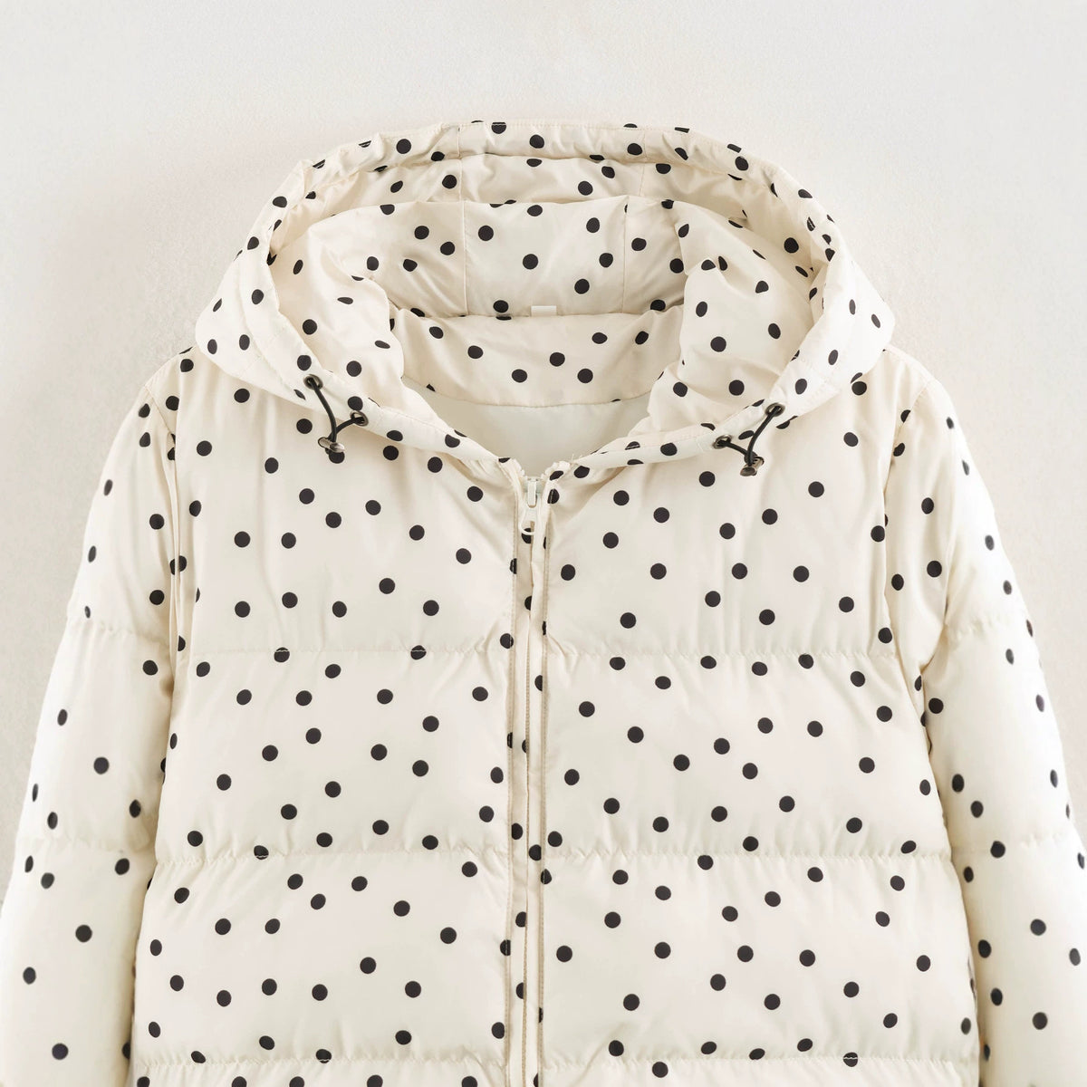 Women's Padded Cropped Hooded Jacket with Polka Dot Pattern EVA-US