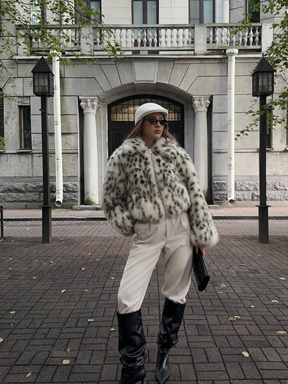 Women’s Short Bomber Jacket made of Faux Fur with Dalmatian Pattern and Stand-Up Collar EVA-US