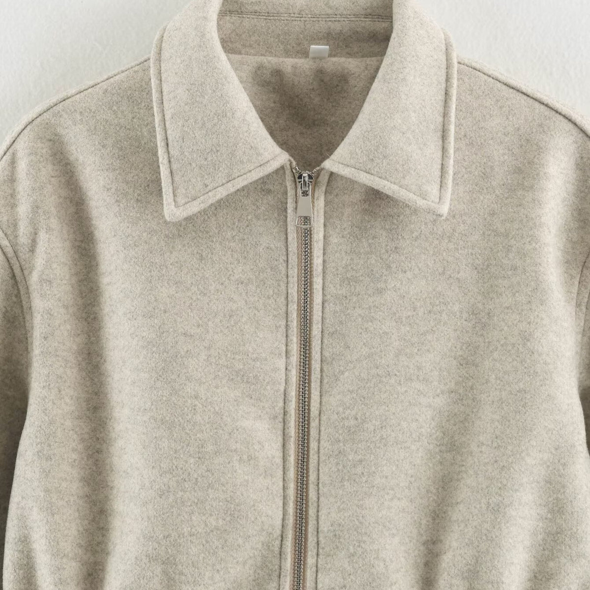 Women's short jacket made of wool blend with drawstring waist and patch pockets EVA-US