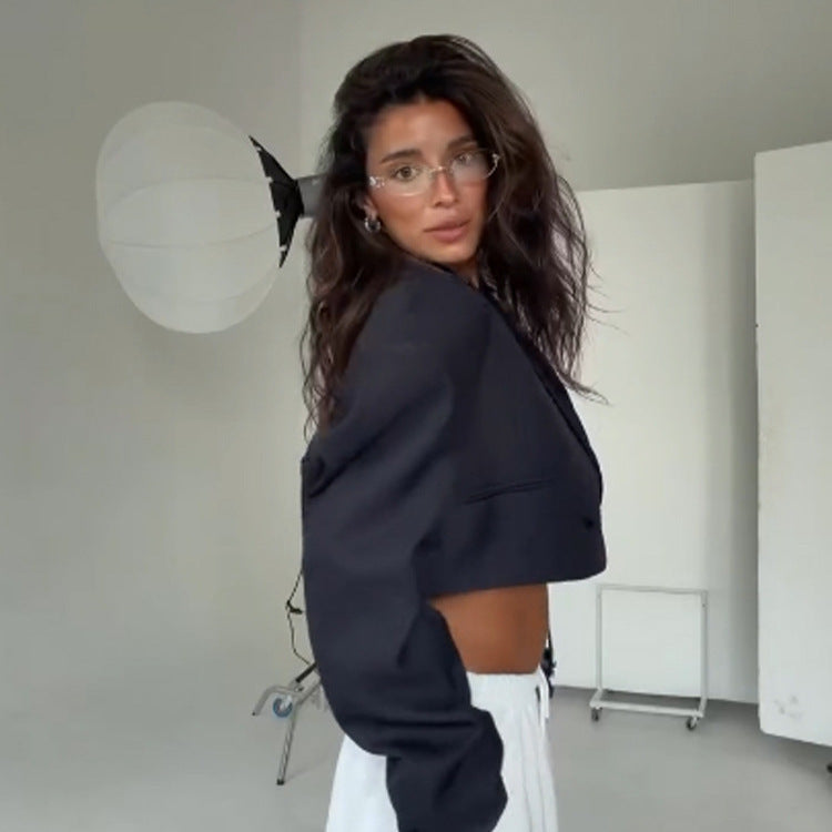 Women Cropped Boxy Blazer with Sculptured Shoulders and Boxy Silhouette EVA-US