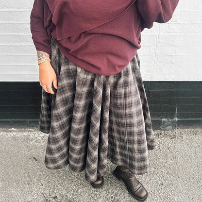 Women's Checkered Midi Skirt with Wide Pleated Cut and High Waist EVA-US
