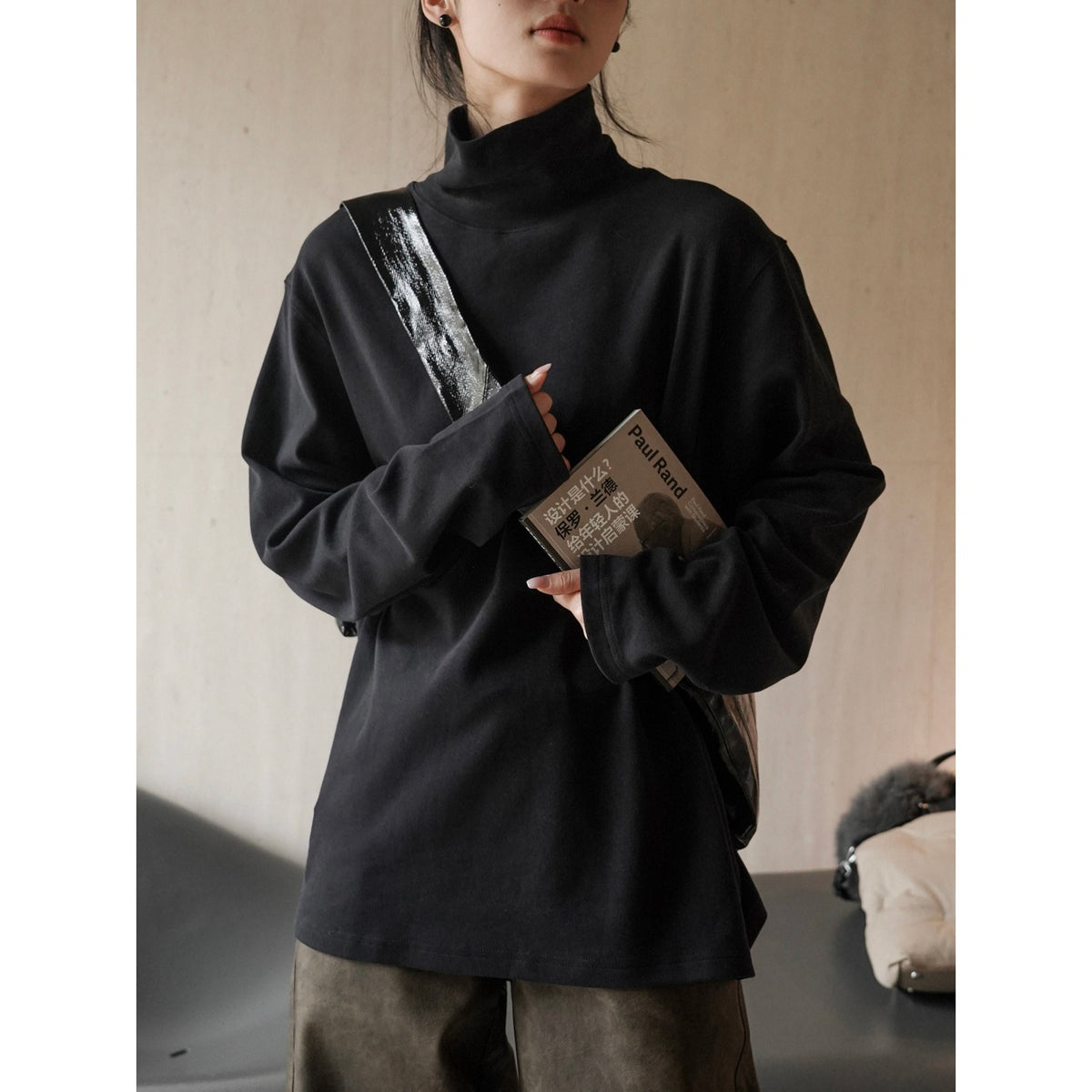 Women's Oversized Sweatshirt with High Roll Neck and Dropped Shoulders EVA-US