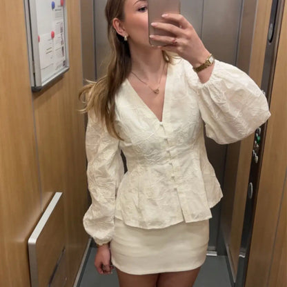 Women's Tailored Lace Blouse in Corset Style with V-Neck, Button Placket and Balloon Sleeves EVA-US