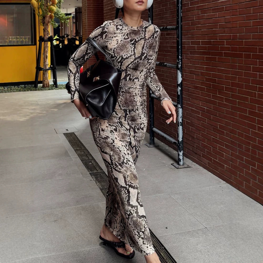 Women's Figure-Hugging Maxi Dress made of Stretch Jersey with Snake Print and Round Neckline EVA-US