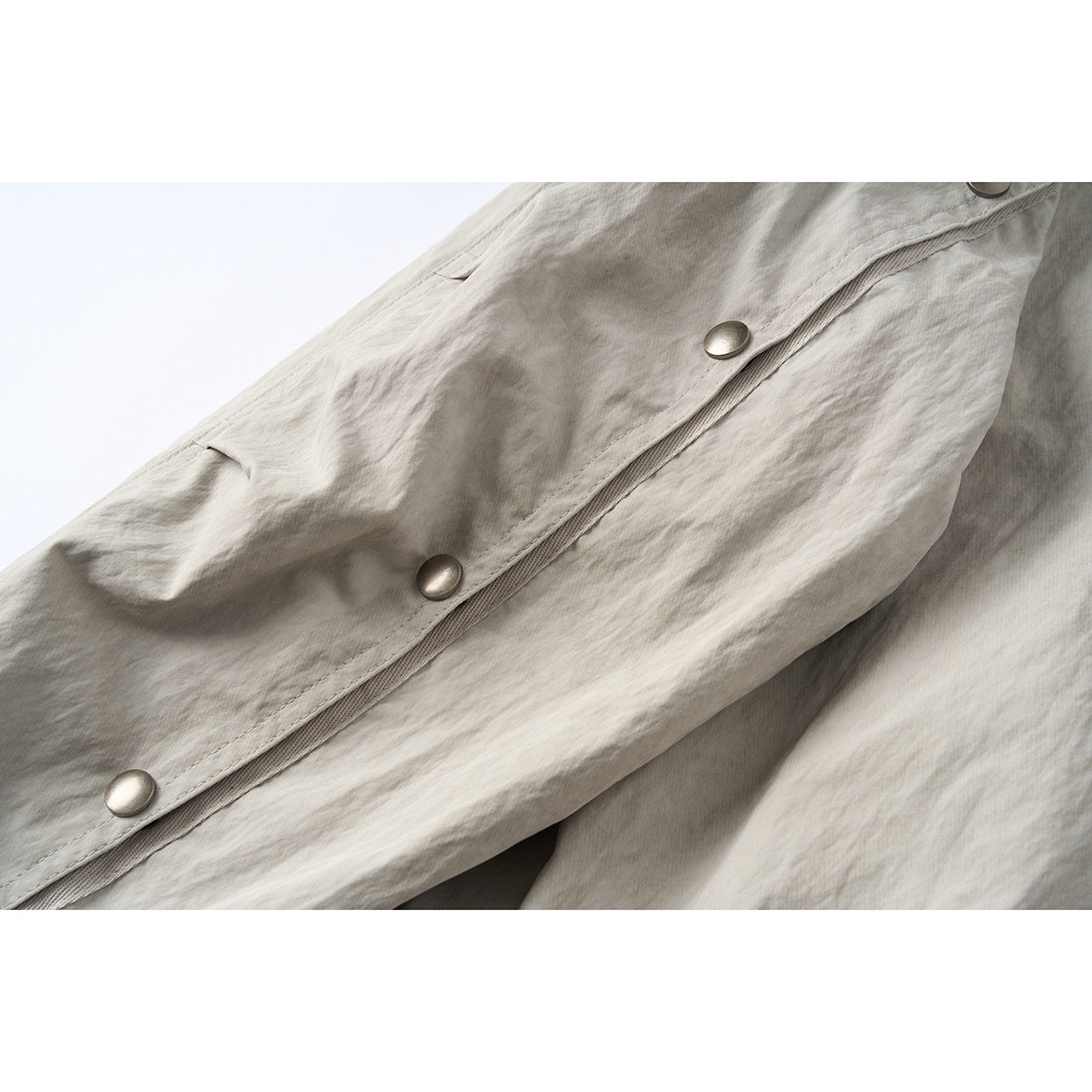 Unisex Short Jacket in minimalist Workwear look with high stand-up collar and snap button closure EVA-US
