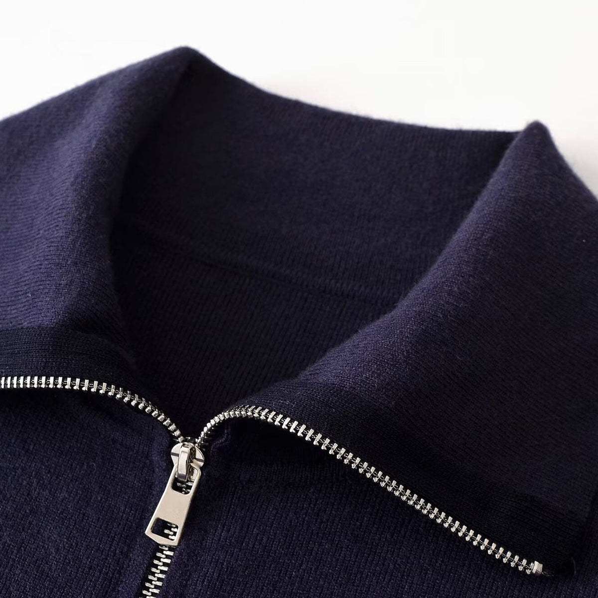 Women's Chunky Knit Oversized Zip Jacket with Stand-Up Collar and Patch Pockets EVA-US