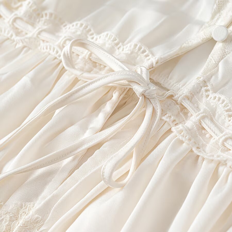 Ladies Romantic Lace Blouse with Drawstring Waist, Ruffled Hem and Balloon Sleeves EVA-US