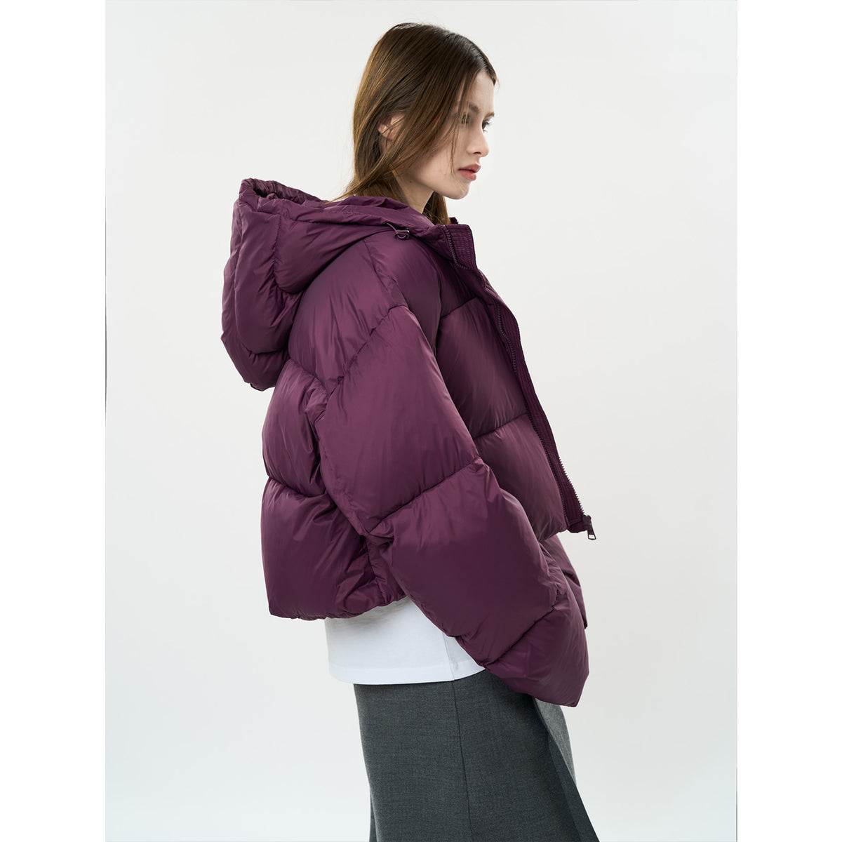 Women's short padded puffer jacket with hood and windproof outer shell EVA-US