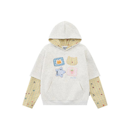Women's hooded sweatshirt with layered look, kangaroo pocket and playful patch applications EVA-US