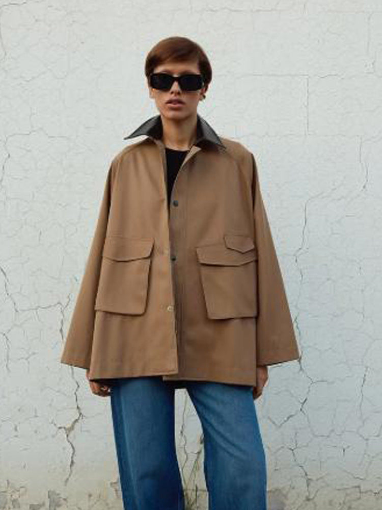 Women Oversize utilitarian jacket with large flap pockets and contrast collar EVA-US
