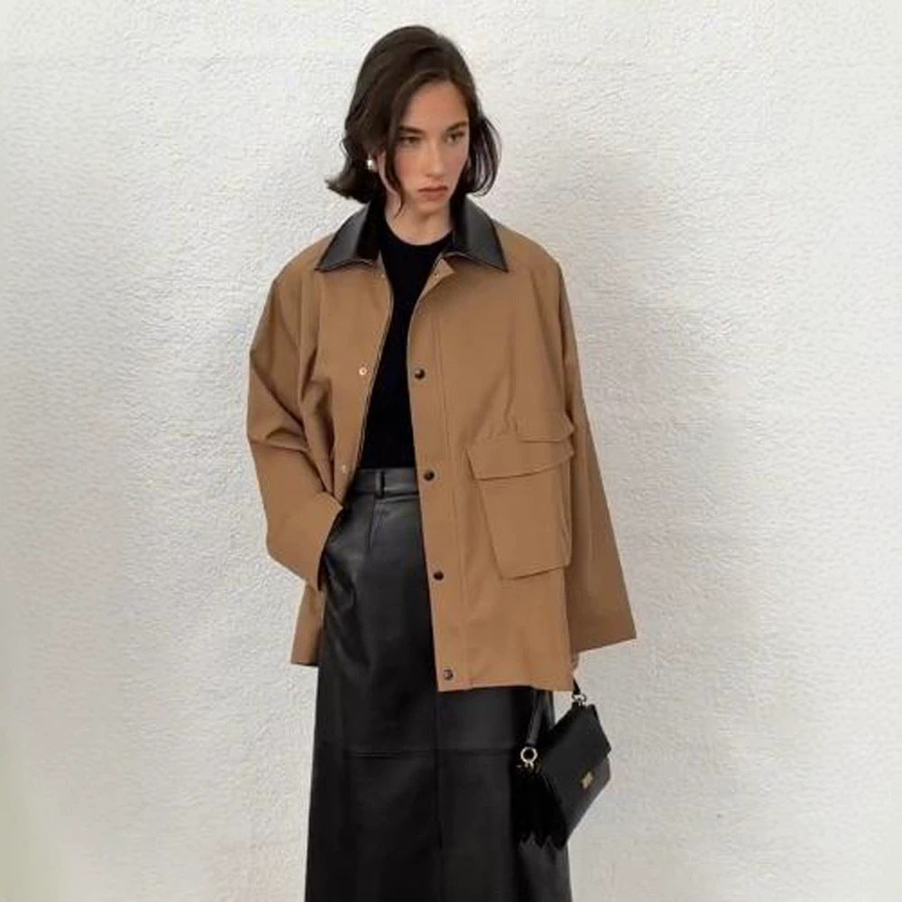 Women Oversize utilitarian jacket with large flap pockets and contrast collar EVA-US