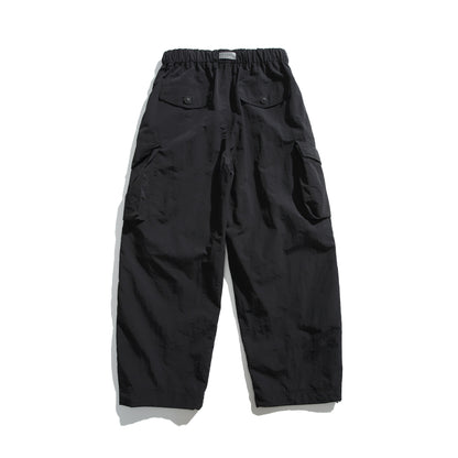 Men's cargo pants in utility style with elastic waistband and integrated belt EVA-US