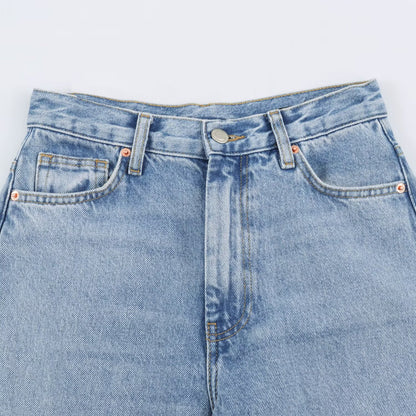 Women High-Waisted Relaxed Jeans with Tapered Leg EVA-US