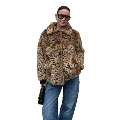 Women's Boxy Short Coat made of Faux Fur with Allover Leopard Print and Foldable Shawl Collar EVA-US