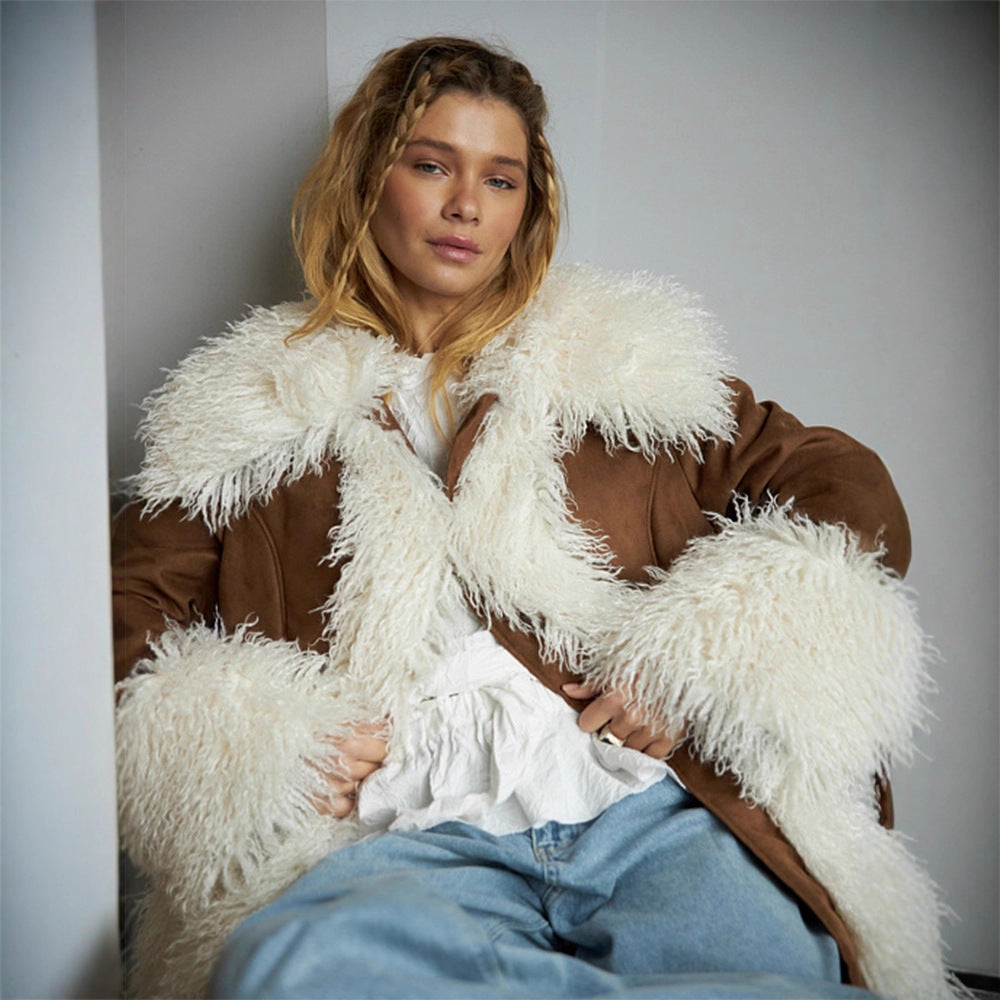 Women's short coat in lamb fur look with voluminous curly collar and contrast trim EVA-US