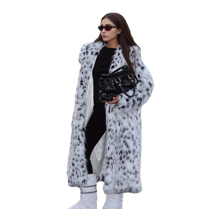 Women's luxurious long plush faux fur coat with opulent fur collar and speckled design EVA-US