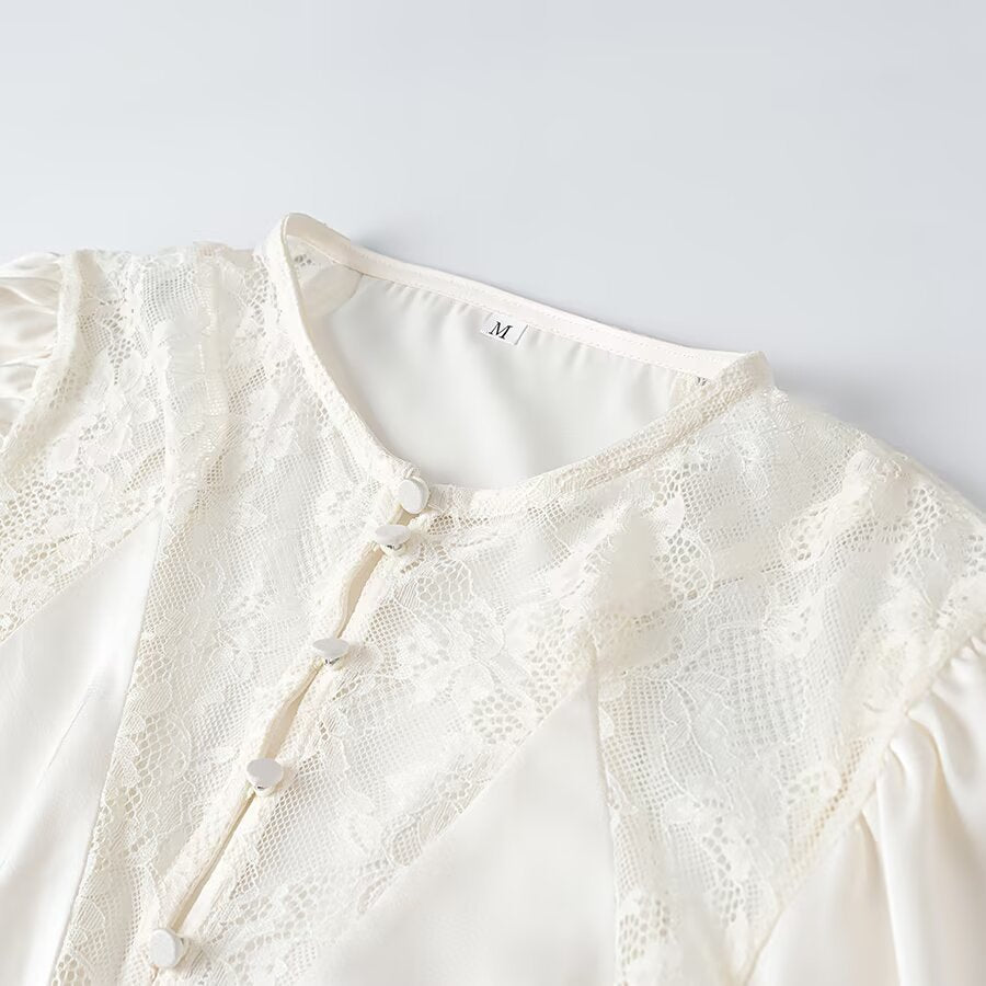 Ladies Romantic Lace Blouse with Drawstring Waist, Ruffled Hem and Balloon Sleeves EVA-US
