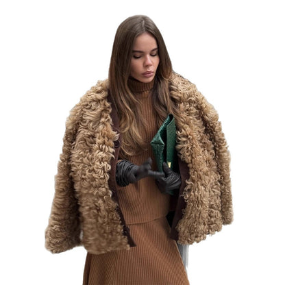 Women's short jacket made of curly teddy faux fur with oversized cut EVA-US