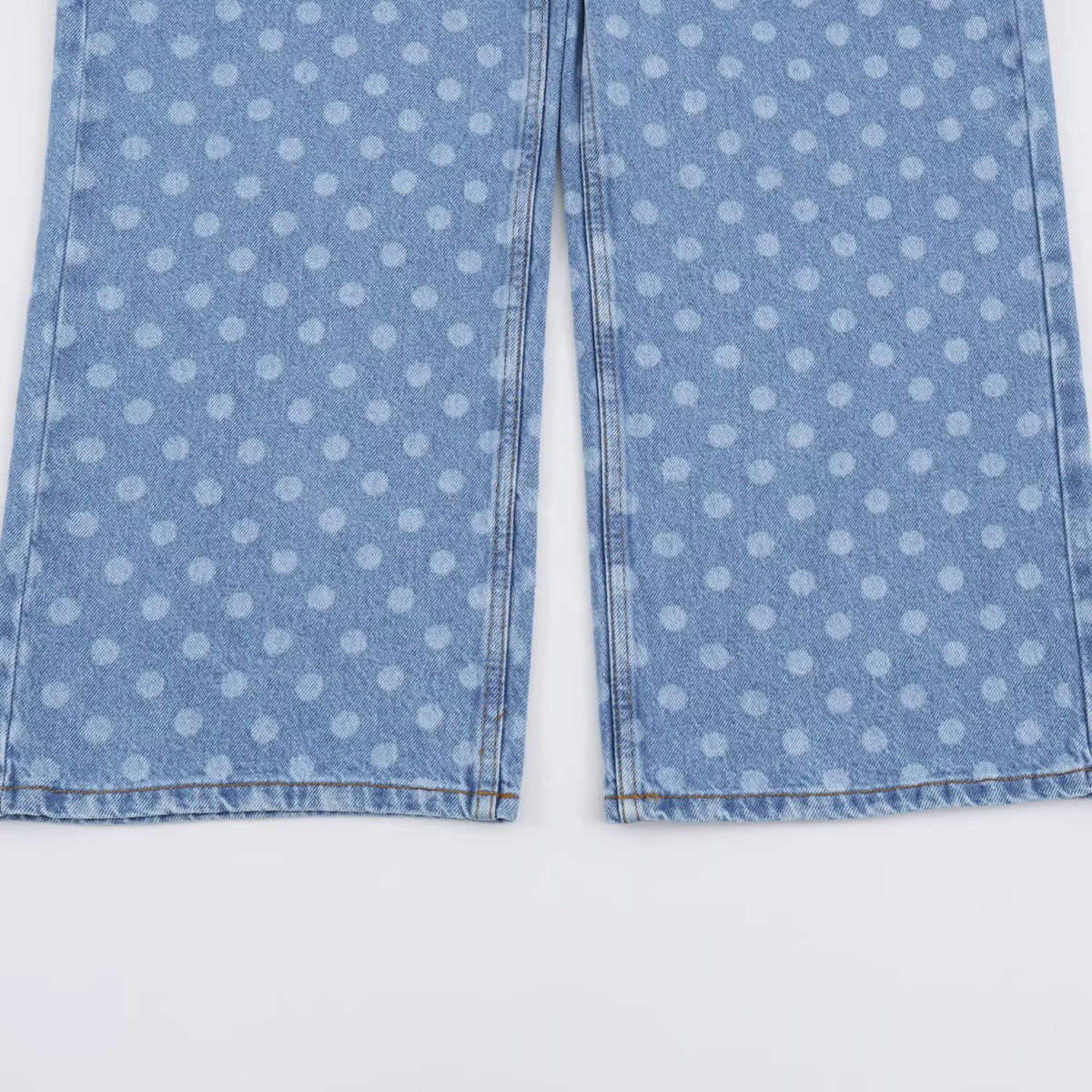 Women Short-Cut Wide-Leg Jeans with Polka Dot Pattern and High Waist EVA-US