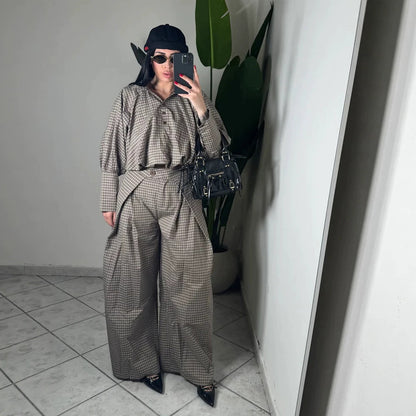 Women Two-Piece Checked Set with Cropped Oversized Shirt and Wide Pleated Trousers EVA-US