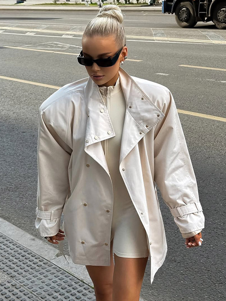 Women’s short trench coat in oversized look with extra wide lapel and snap button closure EVA-US