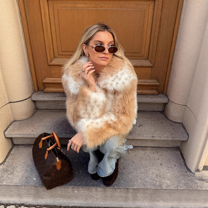 Women's Boxy Faux Fur Jacket with Two-Tone Shag Look and Notched Collar EVA-US