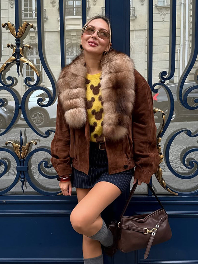 Women's suede bomber jacket with voluminous fur scarf and elastic hem EVA-US