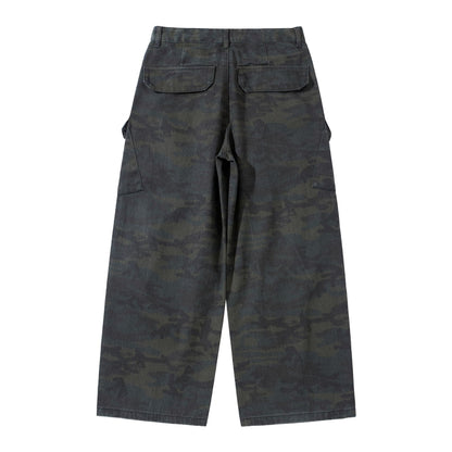 Women High-Cut Cropped Cargo Pants in Utility Style with Large Flap Pockets EVA-US