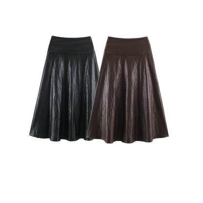 Women's midi skirt in leather look with high waist and flared cut EVA-US