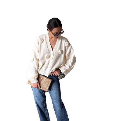 Women's Oversized Knitted Cardigan with Three-Dimensional Rose Applications and V-Neck EVA-US
