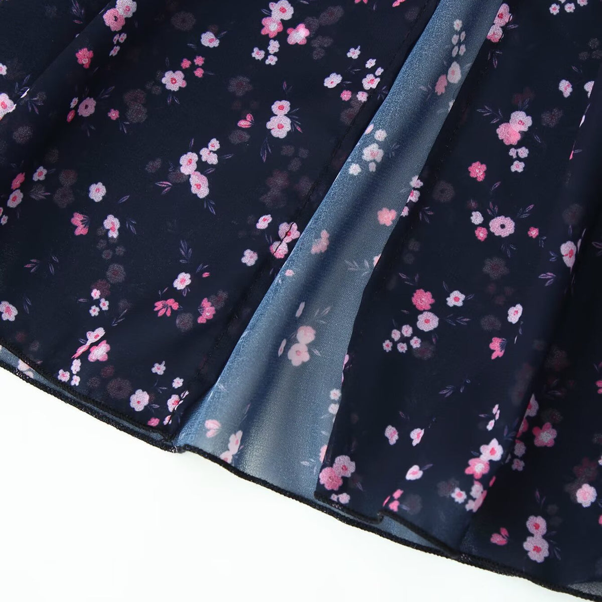 Women’s maxi dress with ruffles, V-neck and floral chiffon look EVA-US