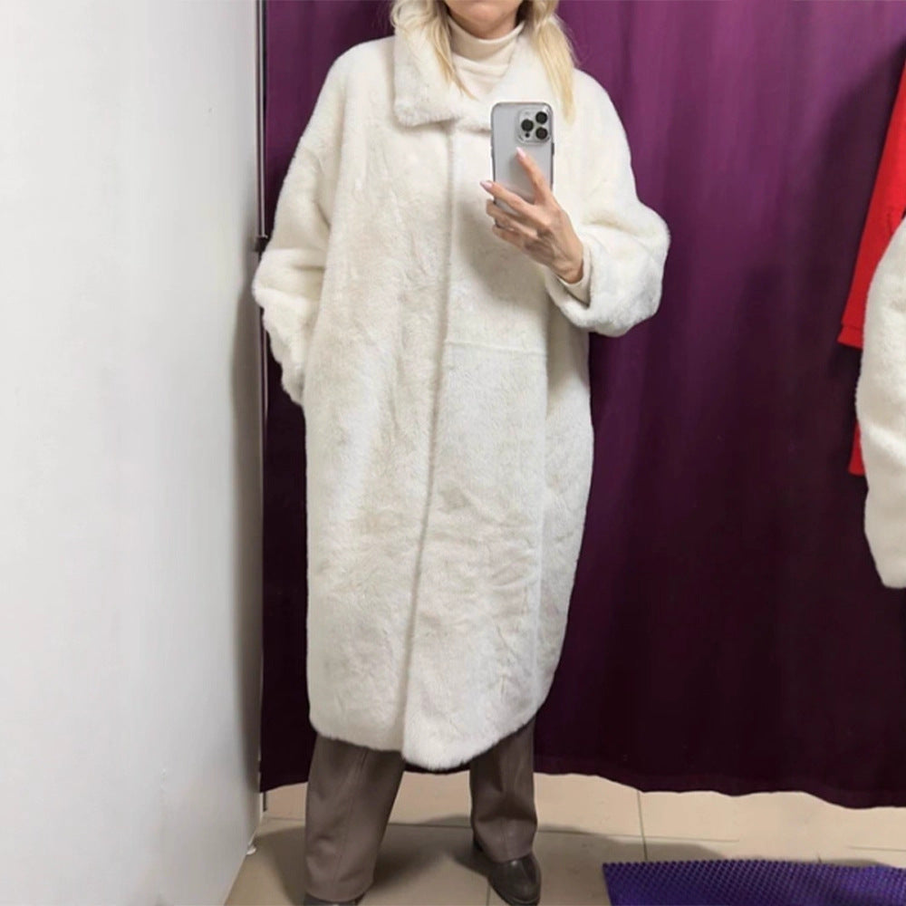 Women's Maxi Faux Fur Coat with Oversized Cut and Patch Pockets EVA-US
