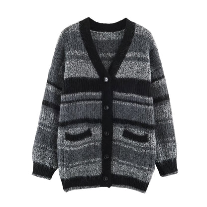 Women's Oversized Knit Cardigan with V-Neck, Striped Pattern and Patch Pockets EVA-US