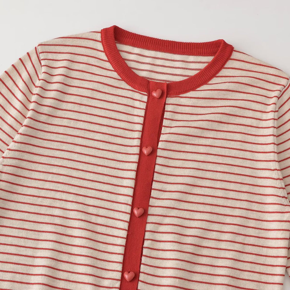 Women Striped Cropped Fine Knit Cardigan with Heart Buttons and Rib Trimmings EVA-US