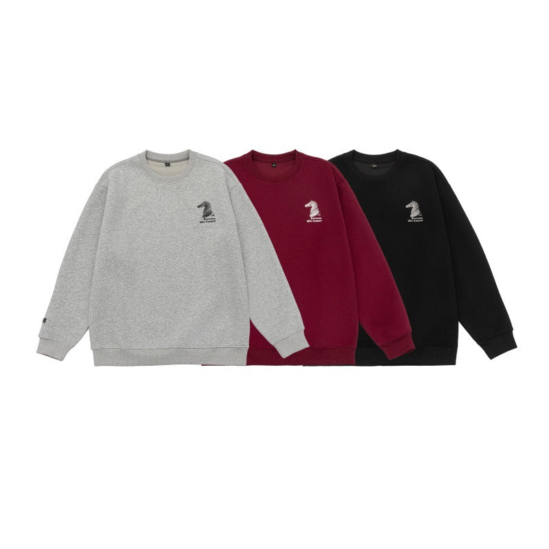 Unisex Oversized Sweatshirt with embroidered chess knight logo and ribbed cuffs EVA-US