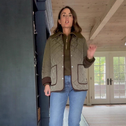 Ladies quilted field jacket with contrast piping, patch pockets & hip-length boxy silhouette EVA-US