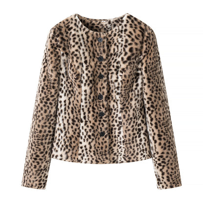 Women Short Jacket made of Faux Fur with Leopard Print and Round Neckline EVA-US