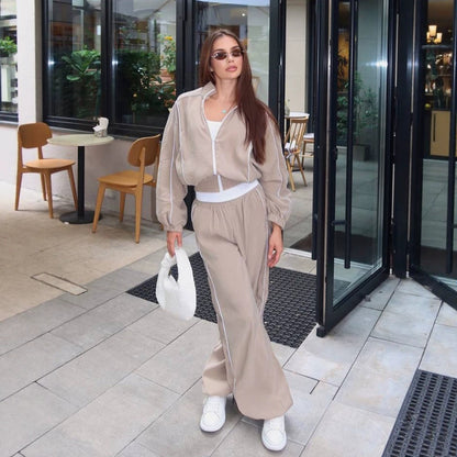 Women two-piece sporty leisure set with zip bomber jacket and wide jogger EVA-US