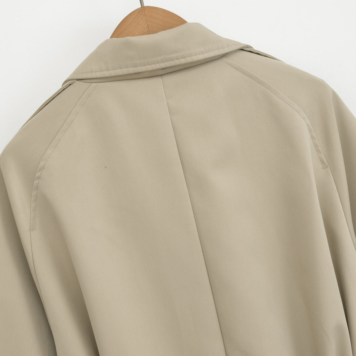 Ladies short trench with tie belt and wide arm EVA-US
