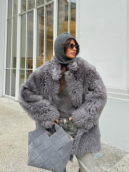 Women's Short Oversize Faux Fur Coat with Voluminous Curly Texture and Button Closure EVA-US
