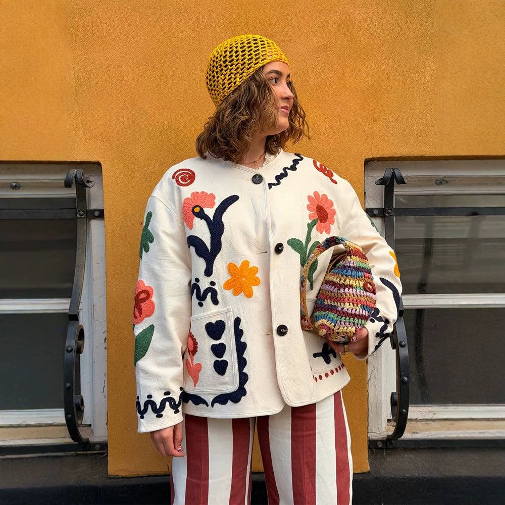 Women's embroidered boxy jacket with floral application and patch pockets EVA-US